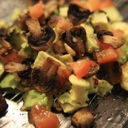Salade de champignons et de tomates - Recette / Repas, Être Végétarien !